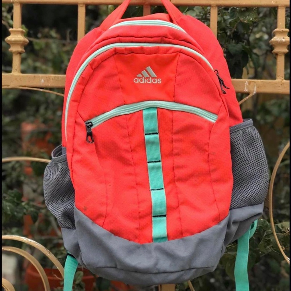 All backpacks - Picture 2 of 7